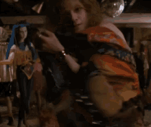 tenor.gif