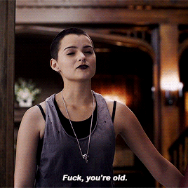 tumblr_peuqdfa4uI1r05bkco3_400.gifv