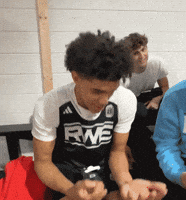 200.gif