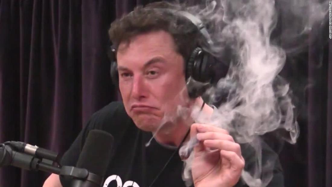 180907100732-elon-musk-smokes-marijuana-podcast-1-super-169.jpg