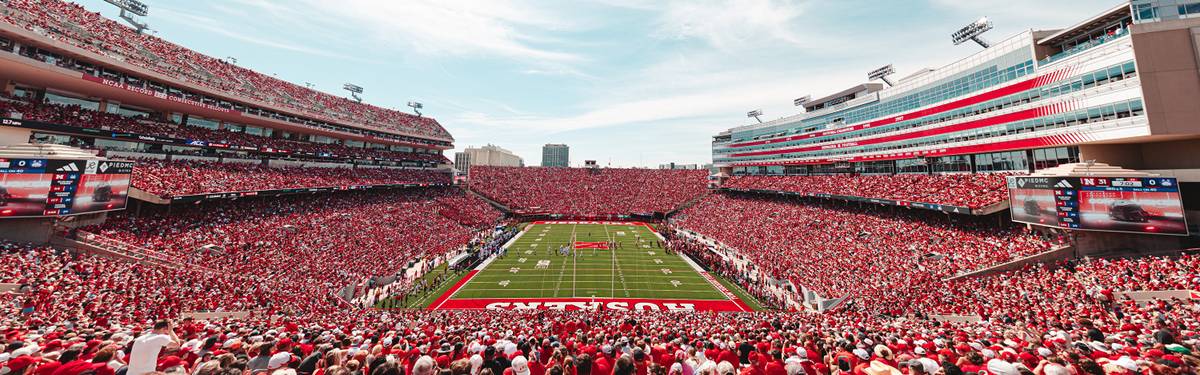 huskers.com