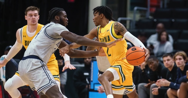 Javian McCollum basketball Siena Javian McCollum basketball Siena