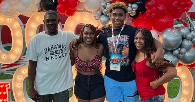 Carlon Jones pic Carlon Jones pic
